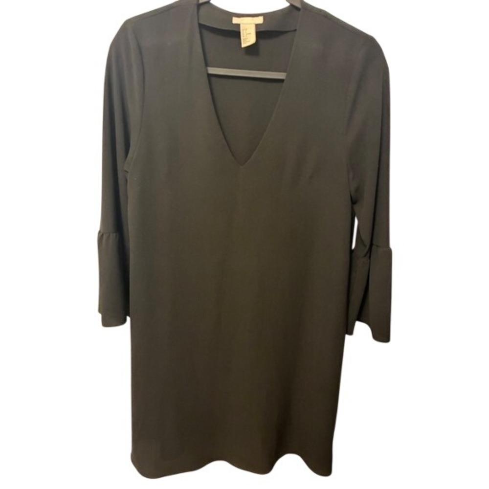 HM Black V-Neck Bell Sleeve Shift Dress Size 8 Crepe Texture Mini Dress